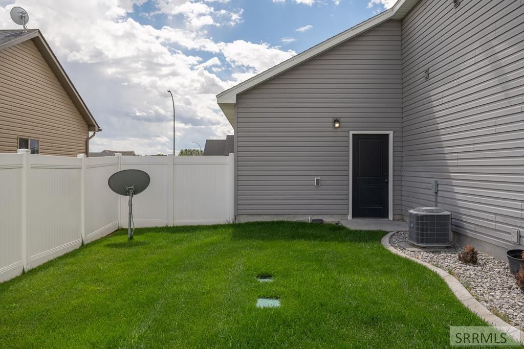 Image 69 of property listing at 347 Rock Hill Lane, Idaho Falls, ID 83401