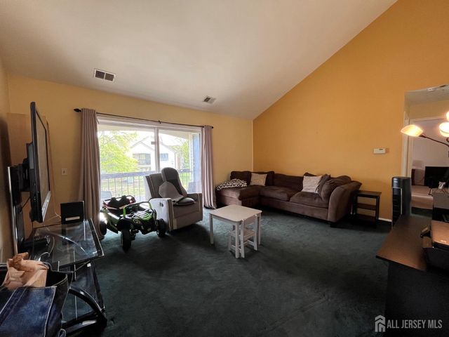 1807 Bayhead Drive, Sayreville, NJ 08859