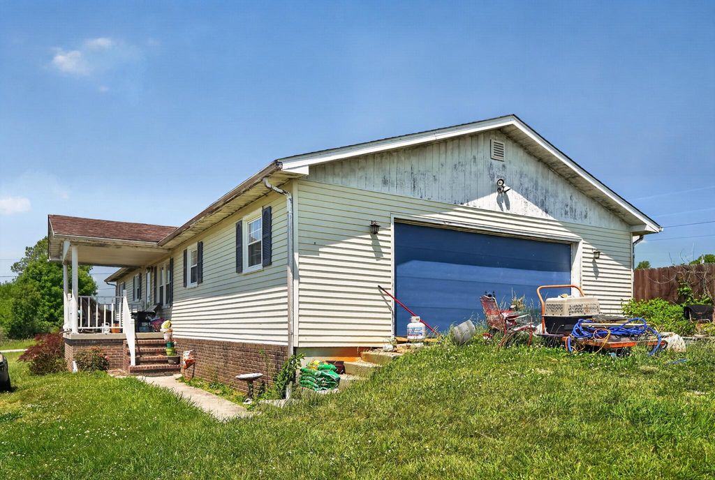 530 Heaton Ford Road, Science Hill, KY 42553