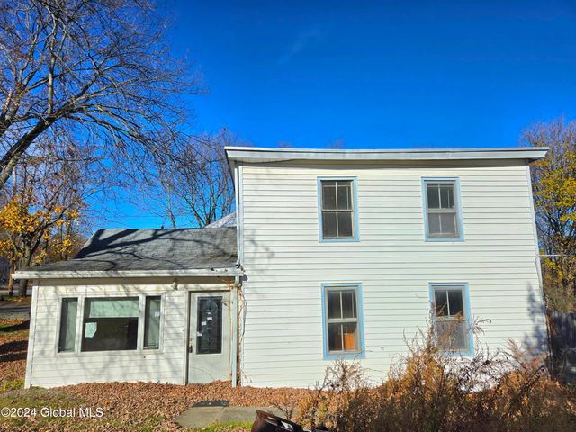 37 Pleasant Street, Voorheesville, NY 12186