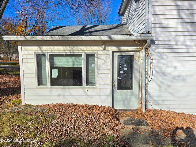 37 Pleasant Street, Voorheesville, NY 12186