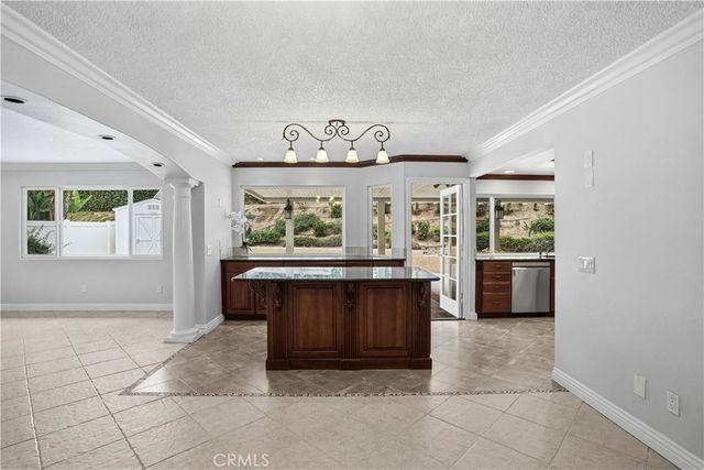 6568 Balzac Circle, Riverside, CA 92506