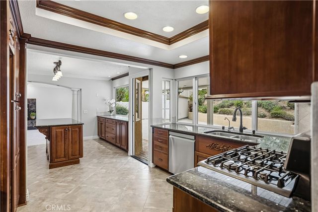 6568 Balzac Circle, Riverside, CA 92506