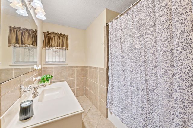 11509 Circle DR, Austin, TX 78748