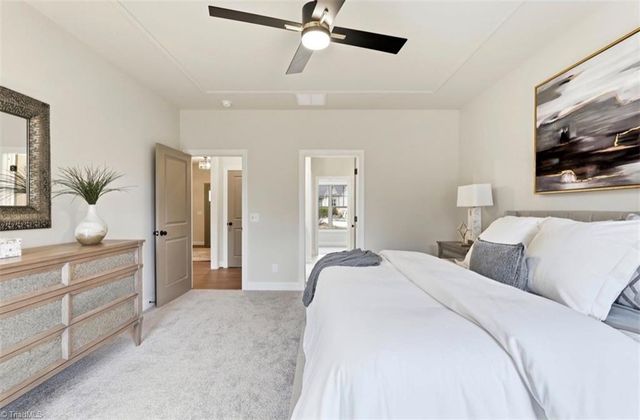 6809 Orchard Path Drive, Clemmons, NC 27012