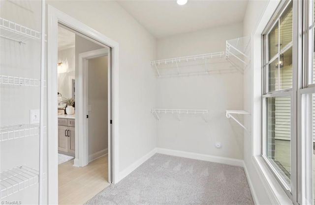 6809 Orchard Path Drive, Clemmons, NC 27012