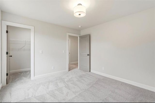 6809 Orchard Path Drive, Clemmons, NC 27012