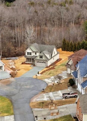 6809 Orchard Path Drive, Clemmons, NC 27012