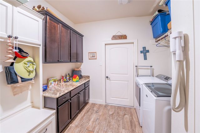 13918 Windjammer Dr, Corpus Christi, TX 78418