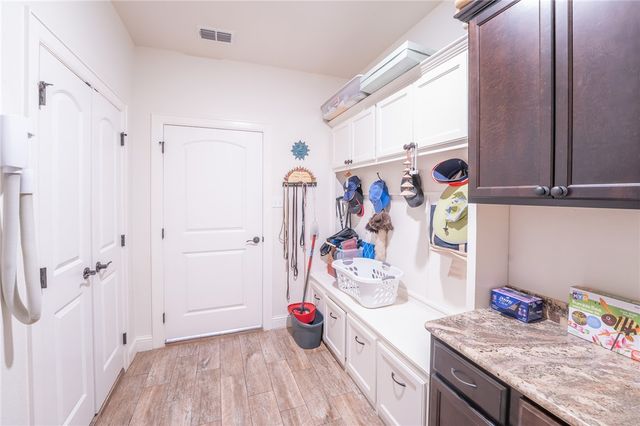 13918 Windjammer Dr, Corpus Christi, TX 78418