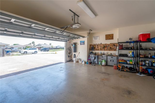 13918 Windjammer Dr, Corpus Christi, TX 78418