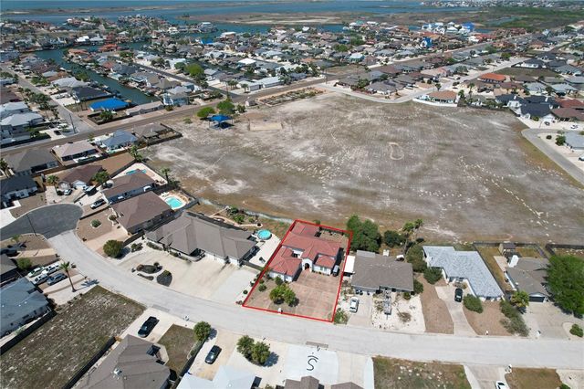 13918 Windjammer Dr, Corpus Christi, TX 78418