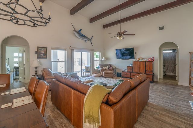 13918 Windjammer Dr, Corpus Christi, TX 78418