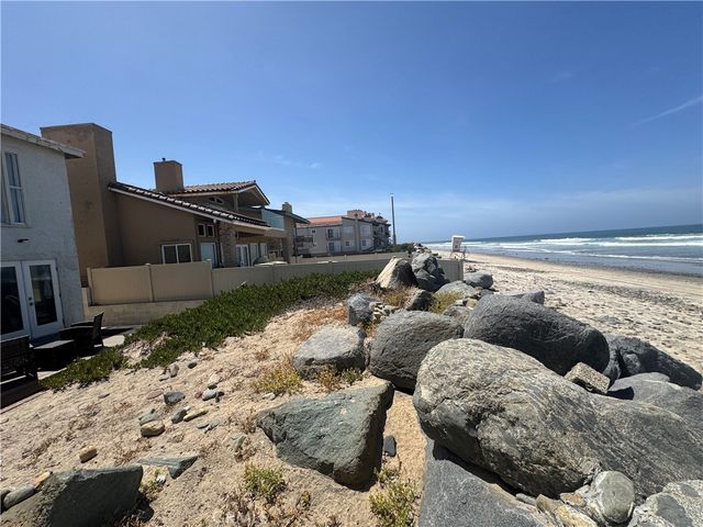 1398 Seacoast C, Imperial Beach, CA 91932