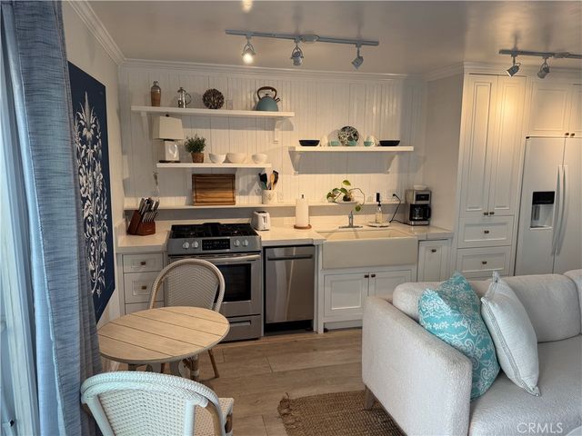 1398 Seacoast C, Imperial Beach, CA 91932