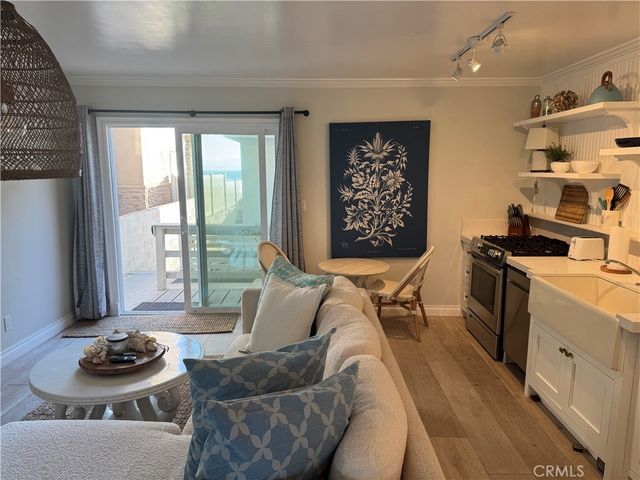 1398 Seacoast C, Imperial Beach, CA 91932