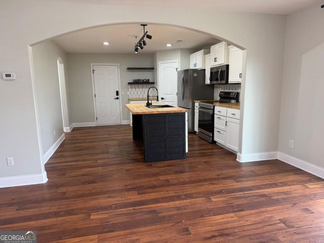 35 Ben Grady Drive, Ellabell, GA 31308