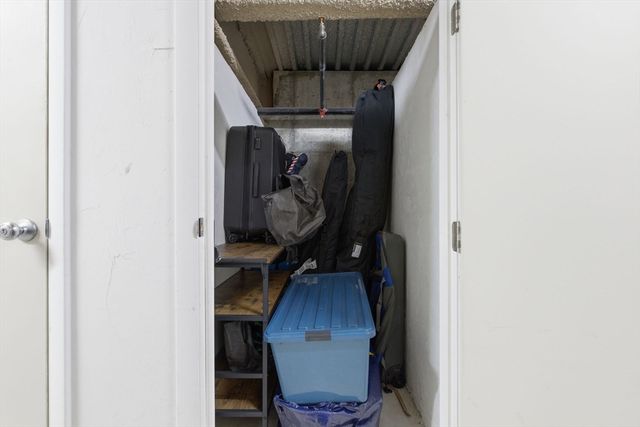 881 E 2nd St 10, Boston, MA 02127