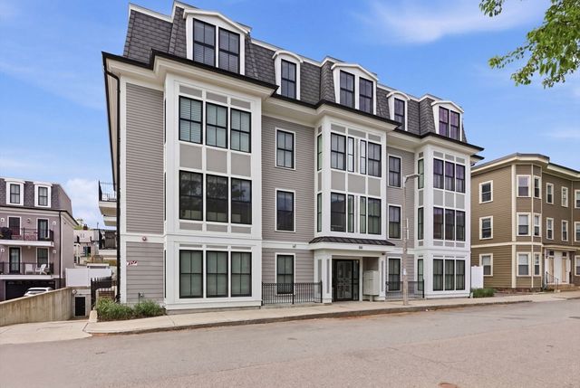 881 E 2nd St 10, Boston, MA 02127