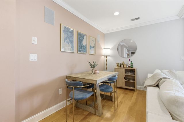 881 E 2nd St 10, Boston, MA 02127