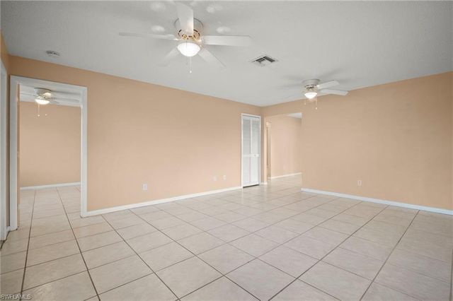 4406 santa barbara BLVD B, Cape Coral, FL 33914