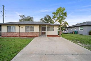 4406 santa barbara BLVD B, Cape Coral, FL 33914