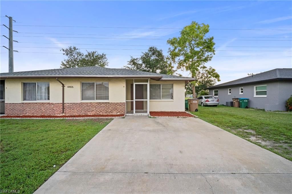 4406 santa barbara BLVD B, Cape Coral, FL 33914