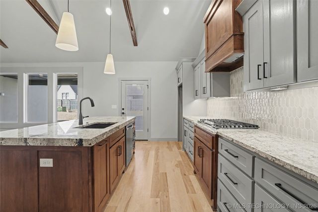 13622 S 21st Court E, Bixby, OK 74008