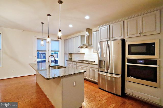 9158 POWER HOUSE RD, Lorton, VA 22079