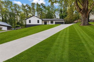 3846 Teresa Terrace SW, Lilburn, GA 30047