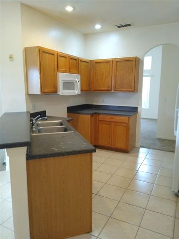 2911 SWEETSPIRE CIRCLE, Kissimmee, FL 34746