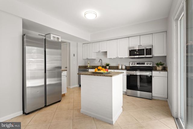 13073 OPEN HEARTH WAY, Germantown, MD 20874