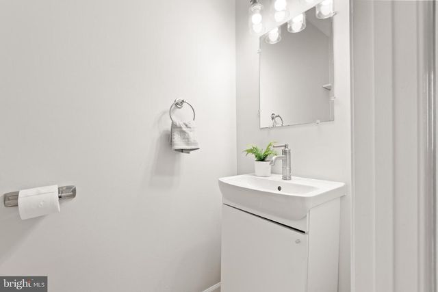13073 OPEN HEARTH WAY, Germantown, MD 20874