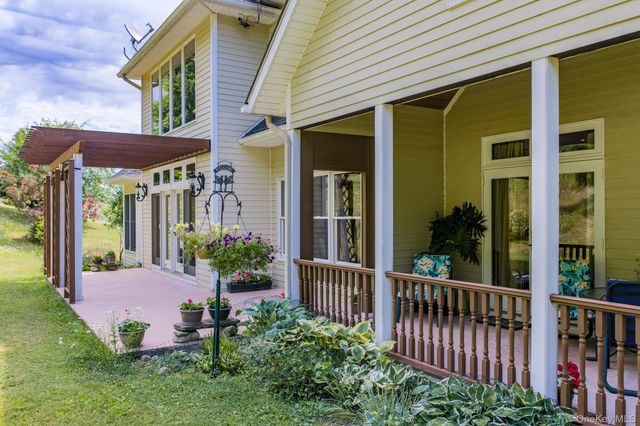 5 Rachel Court, Bloomingburg, NY 12721