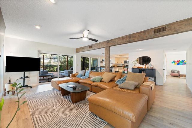 13609 HERITAGE WAY, Tampa, FL 33613