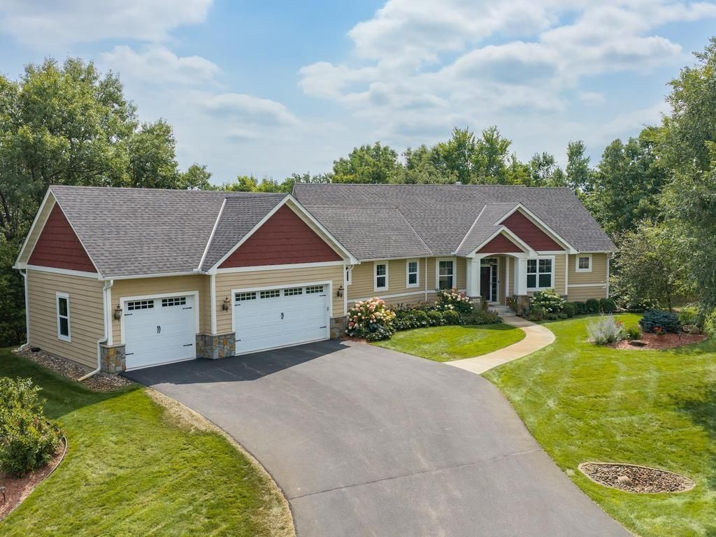 1784 86th Court E, Inver Grove Heights, MN 55077 — exterior