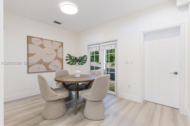 145 W Sunrise Ave, Coral Gables, FL 33133