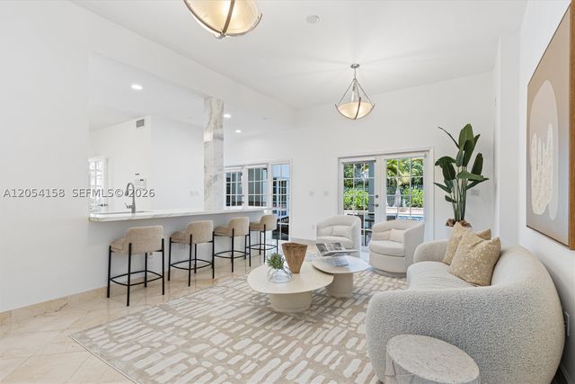145 W Sunrise Ave, Coral Gables, FL 33133