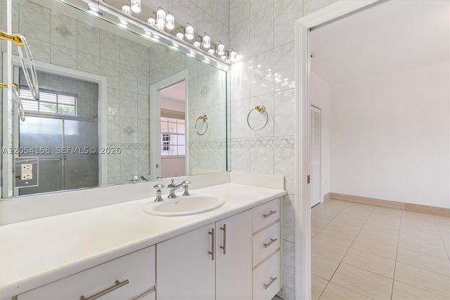 145 W Sunrise Ave, Coral Gables, FL 33133