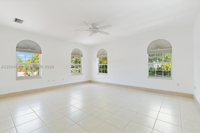 145 W Sunrise Ave, Coral Gables, FL 33133