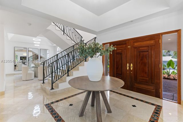 145 W Sunrise Ave, Coral Gables, FL 33133