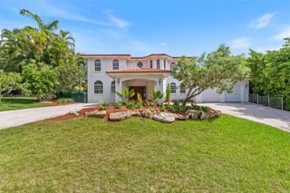 145 W Sunrise Ave, Coral Gables, FL 33133