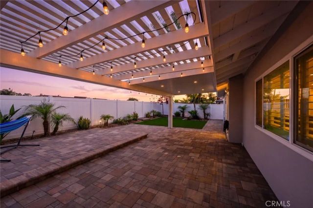 9952 Effingham, Huntington Beach, CA 92646
