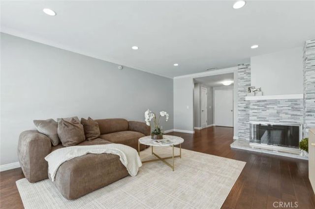 9952 Effingham, Huntington Beach, CA 92646