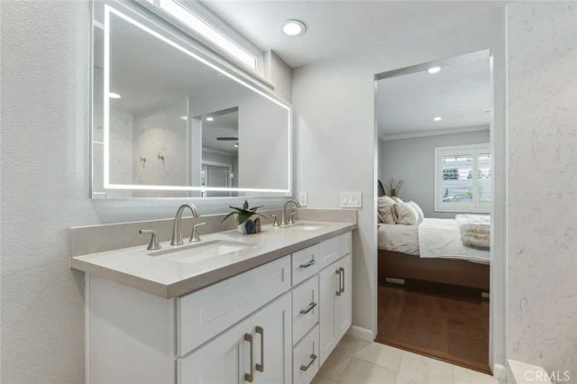 9952 Effingham, Huntington Beach, CA 92646