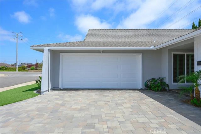 9952 Effingham, Huntington Beach, CA 92646