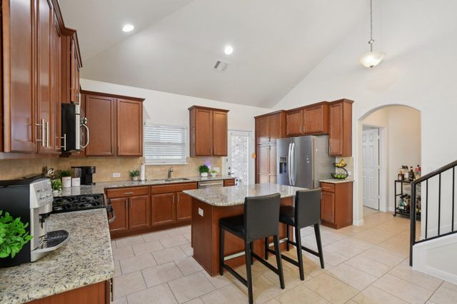 413 Longhorn Cavern RD, Leander, TX 78641