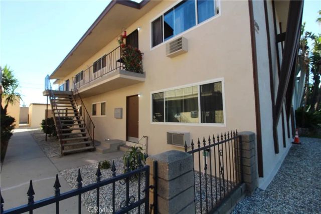 1010 E 32nd, Signal Hill, CA 90755