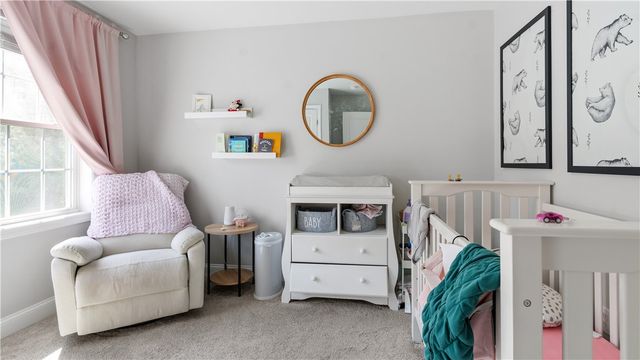 488 Long Street, Warwick, RI 02886