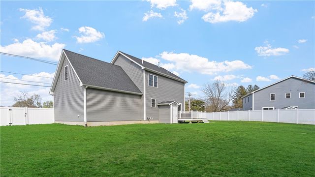 488 Long Street, Warwick, RI 02886